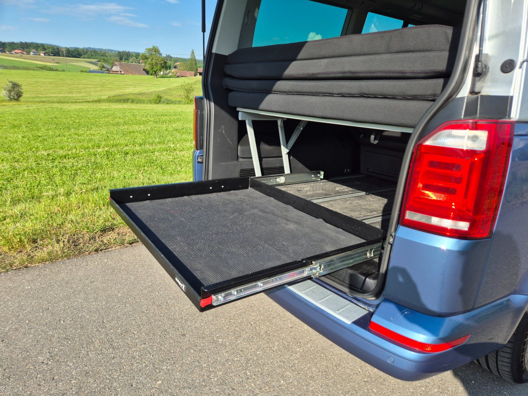 VW Véhicules de camping: VW T6 California Beach – D'occasion à Steinhausen par CyrillS0102 3