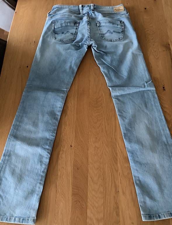 Pepe Jeans Jeans: Pepe Jeans "Venus" – Gebraucht aus Sarmenstorf von LemonSoda17 1