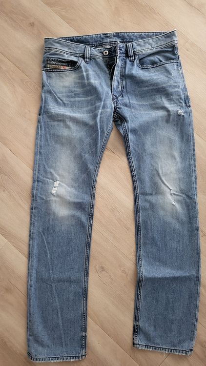 Diesel Jeans: Diesel jeans 32 – Neuf (Voir description) à Küttigen par ACURA86