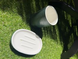 Seifenschale und Becher kela Keramik grün-weiss