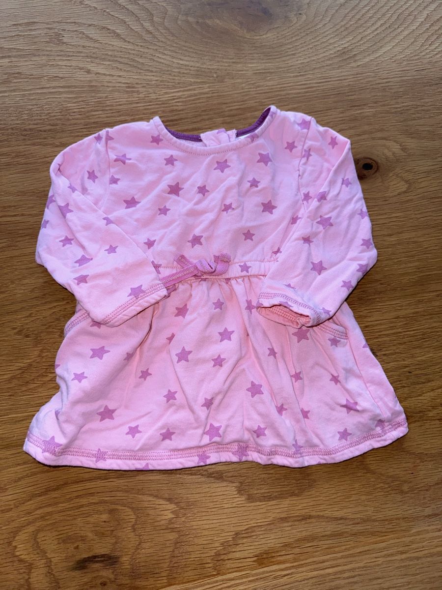 Kleiderpakete & -sets: Gr 74 Pulli pink 💓 – Gebraucht aus Wettingen von hak_52m8