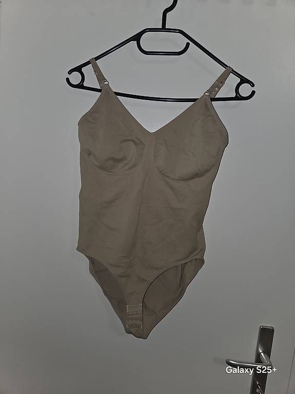 Altra biancheria intima: Shaperbody – Usato da St. Gallen venduto da ruz_t5lk