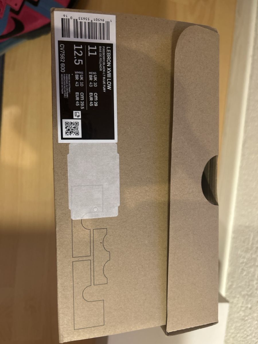 Nike Scarpe da uomo: Chaussure Basket Lebron – Usato da Bremblens venduto da the_2prr 4