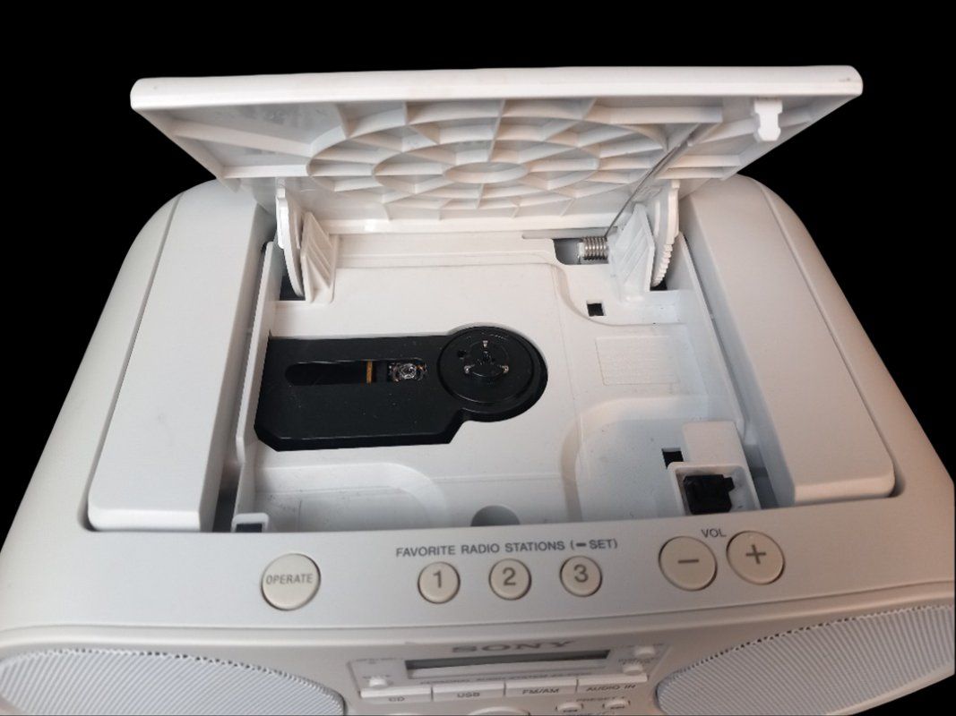Sony Multimediaplayer & Streamer: SONY Zs-Ps50 Boombox – Gebraucht aus Hünenberg von Restwert_Zug 1