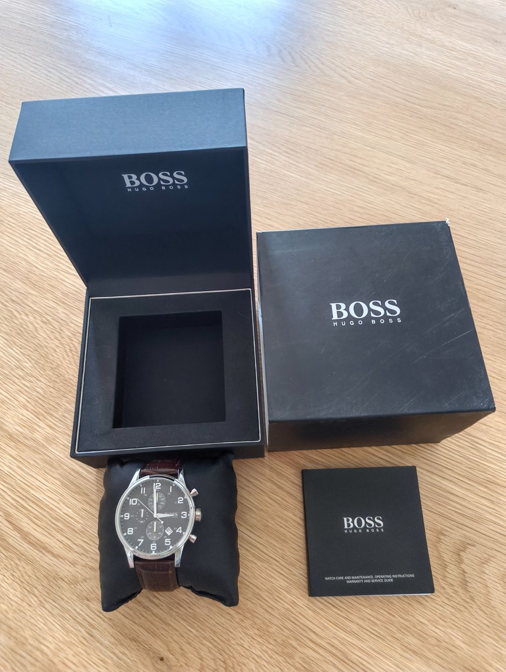 Hugo Boss Orologi: Hugo Boss : montre Quartz – Usato da Le landeron venduto da hugomes 1
