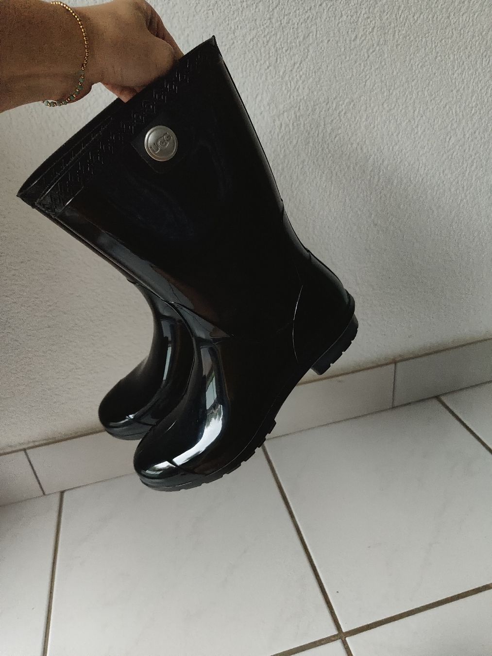 Ugg Scarpe da donna: Bottes de pluie UGG – Usato da Prez-vers-Noréaz venduto da MarinAcores89 2