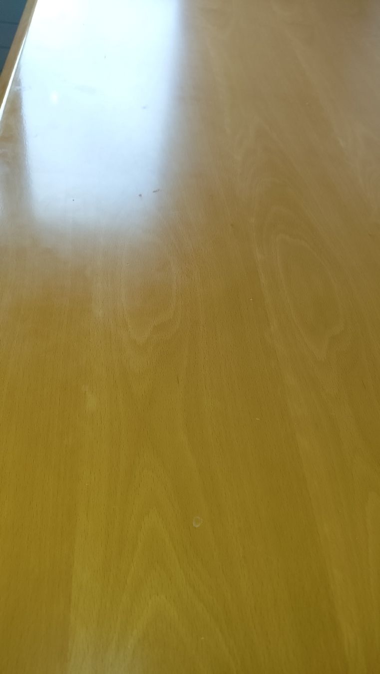 Scrivanie: Bureau en bois. – Usato da Fribourg venduto da Gil_tg85 6
