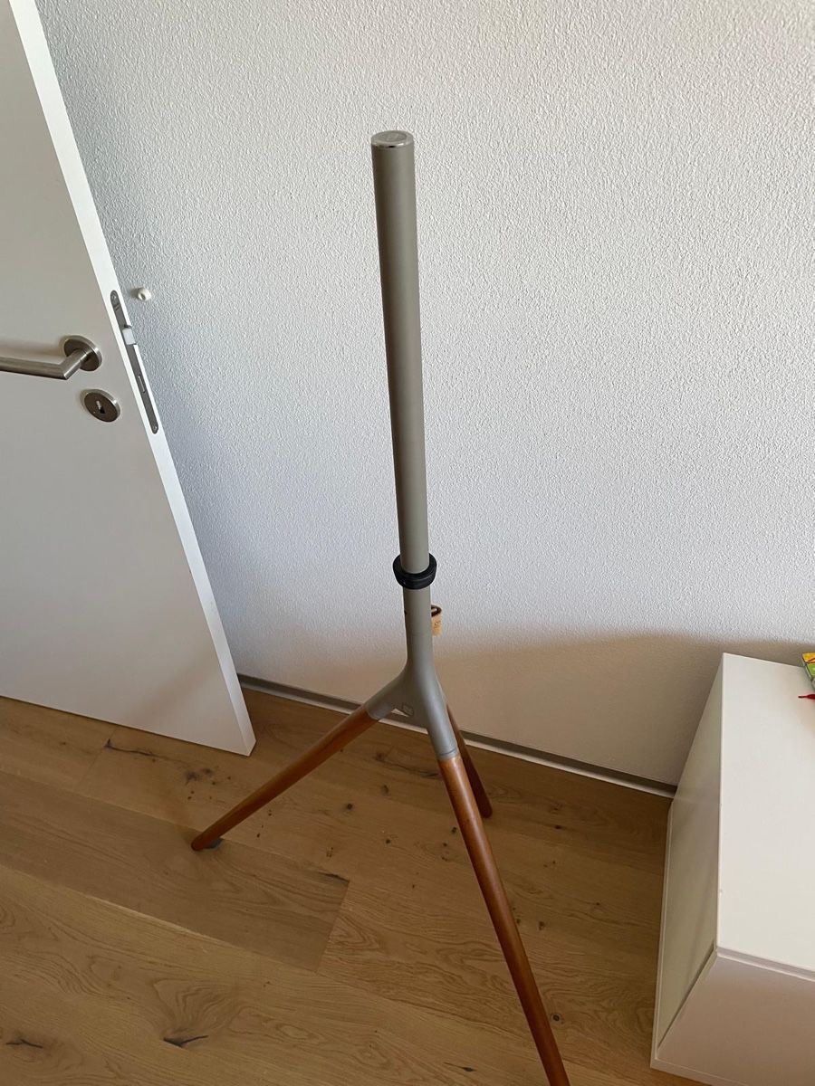 Fixations: Tripod Staffelei  – Neuf (Voir description) à Untereggen par kat_tr9d 2