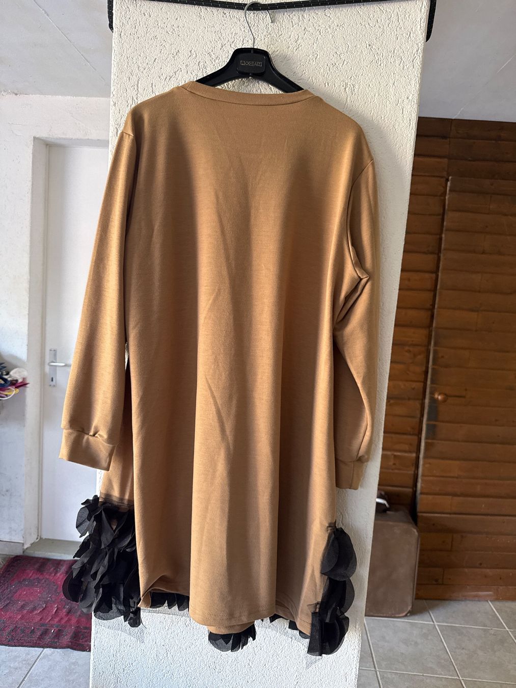 Robes: KLEID GR L – D'occasion à Birr par WalkyriaM 1