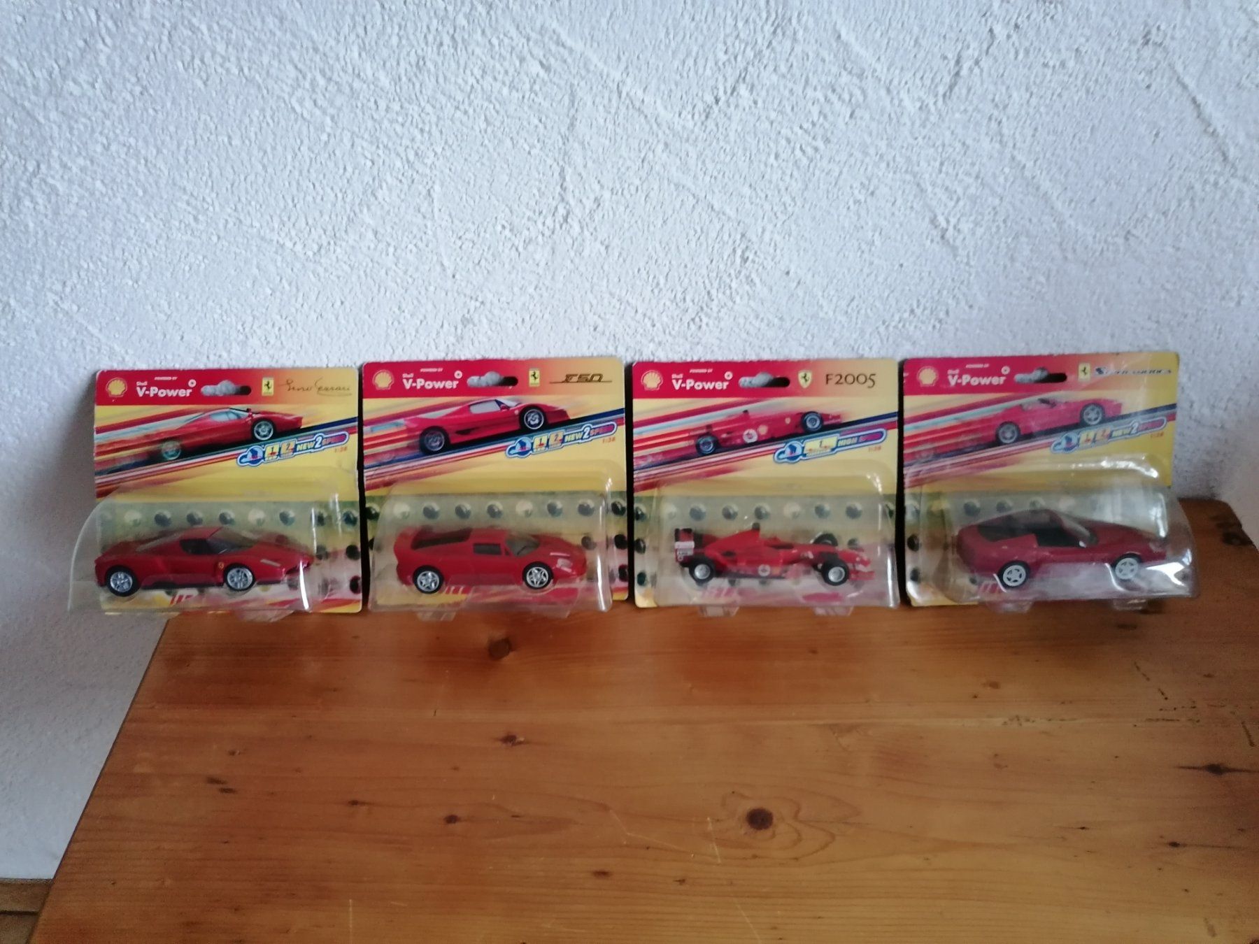 Shell Modellini d'auto: 4 Ferrari Modellautos 1:38 – Nuovo e nell'imballaggio originale da ennetmoos venduto da Andy770098 3