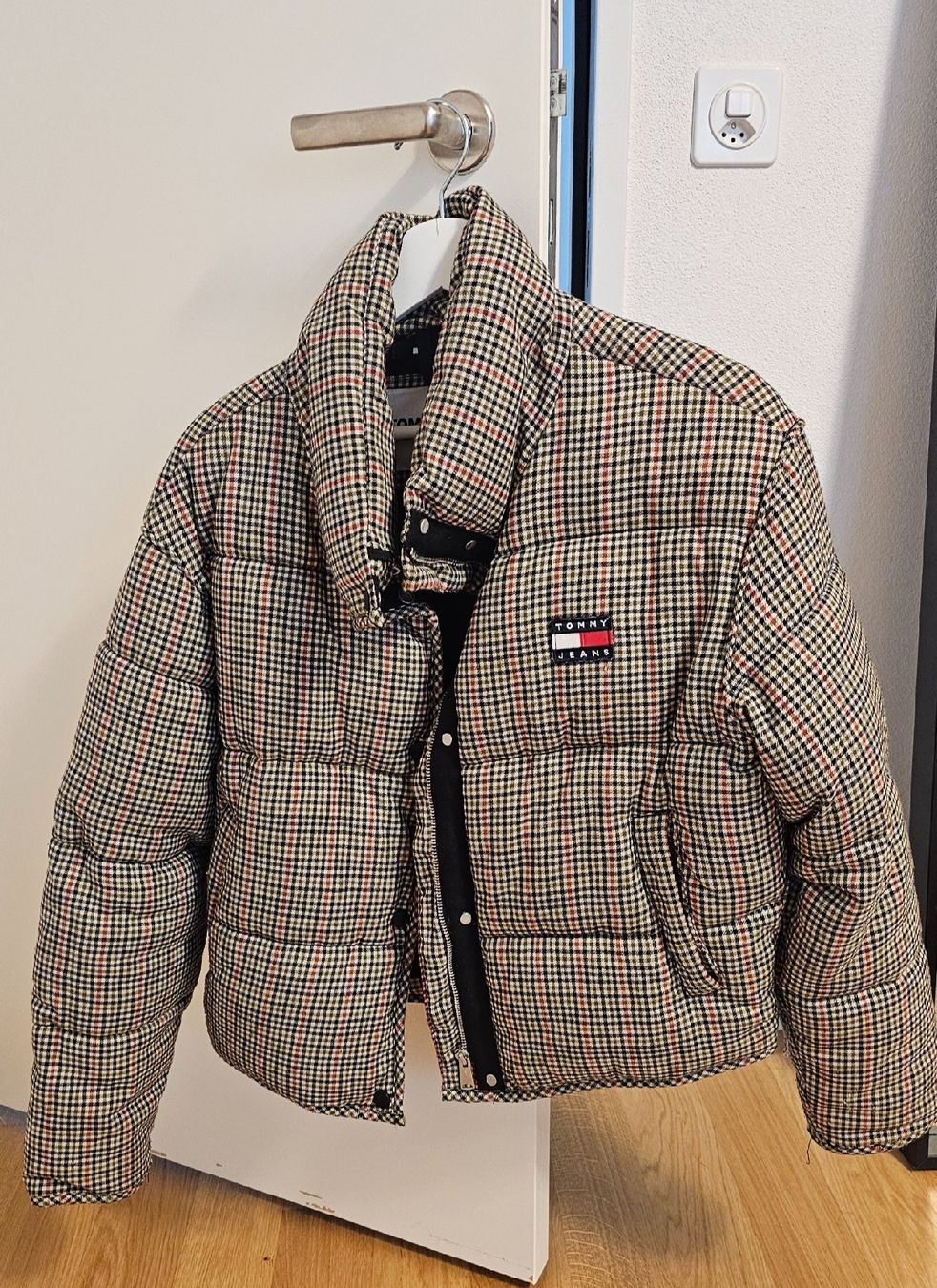 Tommy Hilfiger Giacche: Winterjacke Tommy Jeans – Usato da Winterthur venduto da NJC.M