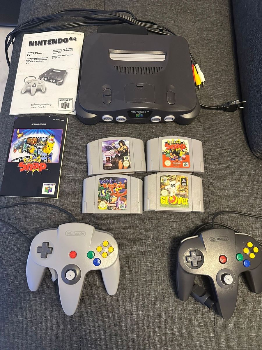 Nintendo Console: Nintendo 64 Konsole mit 4 Spielen & 2 Controller Top! – Usato da Leibstadt venduto da Shopcity