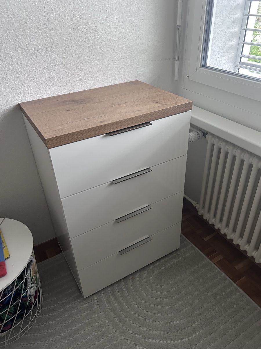 Wickeltisch & Zubehör: Kommode Xora – Gebraucht aus Oberentfelden von dav_t7yn