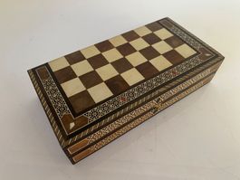 Mosaik Schach - Brett und Backgammon aus Holz - Kunstwerk