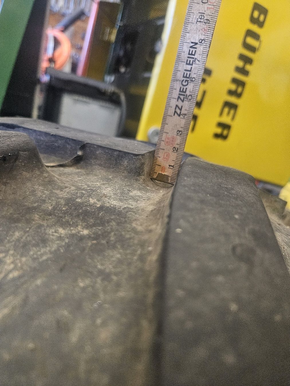 Pneumatici & Ruote complete: Pneu Traktor 325/70R18. 2Stk – Usato da Bauma venduto da Maese1980 4