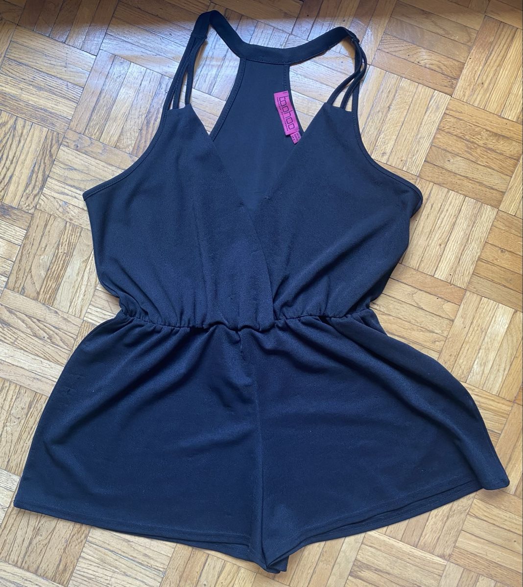 Boohoo Tute: Playsuit élégant noir - Boohoo - taille 40 – Usato da Nyon venduto da meganhw