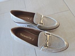 Goldfarbene Tamaris Loafer Gr. 39