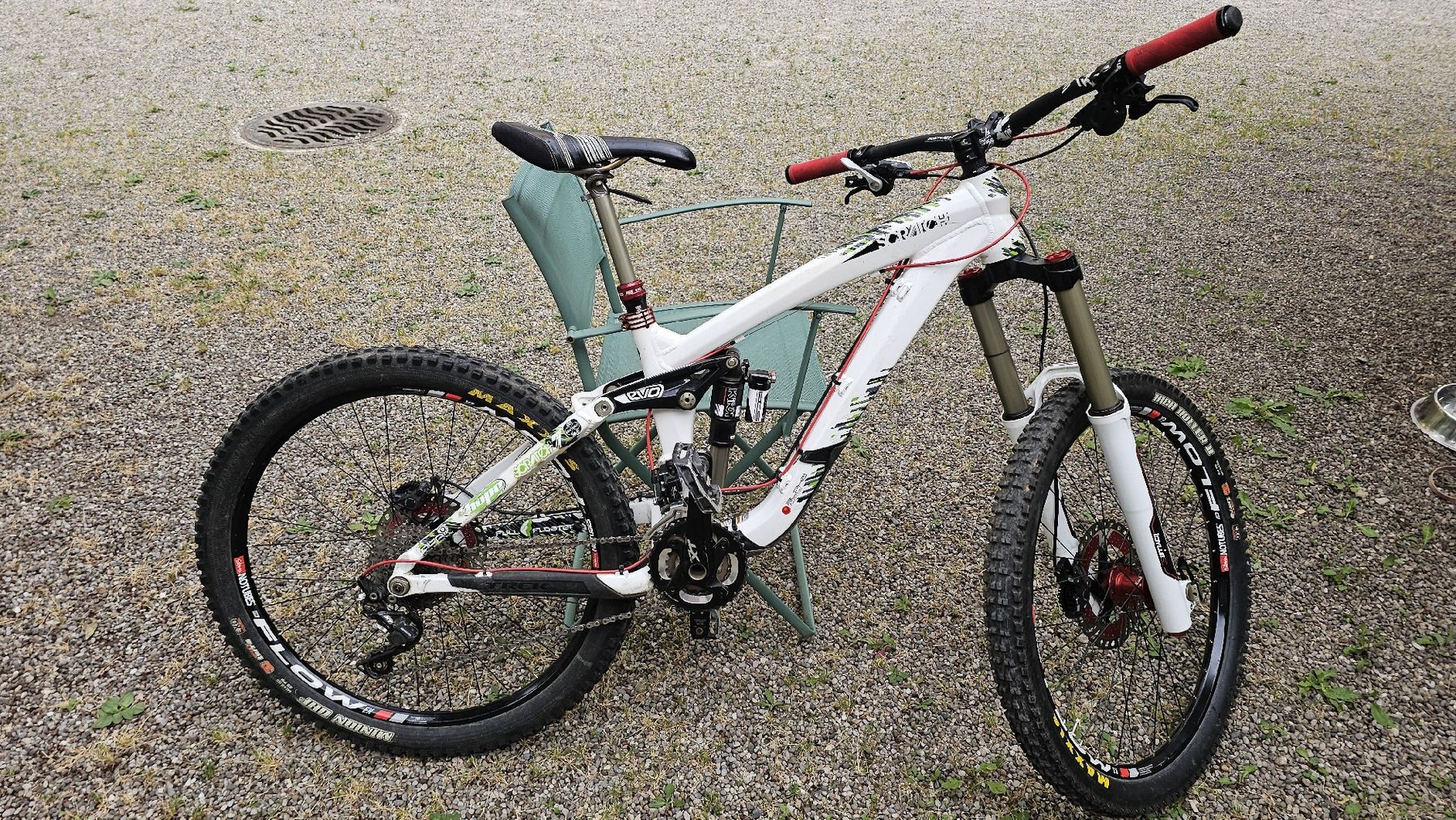 Trek Velos: MTB Down Hill Trek Scratch 7 – Gebraucht aus Winterthur von Robert27