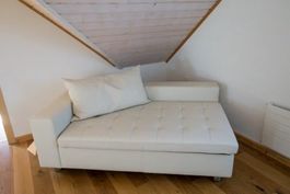 Schweizer Designersofa von Team by Wellis – modular