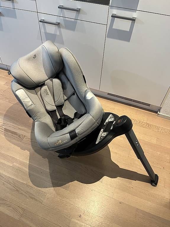 Joie Seggiolini per auto: Seggiolino Joie i-Spin 360 E – Usato da Locarno venduto da dan_c7cd 1