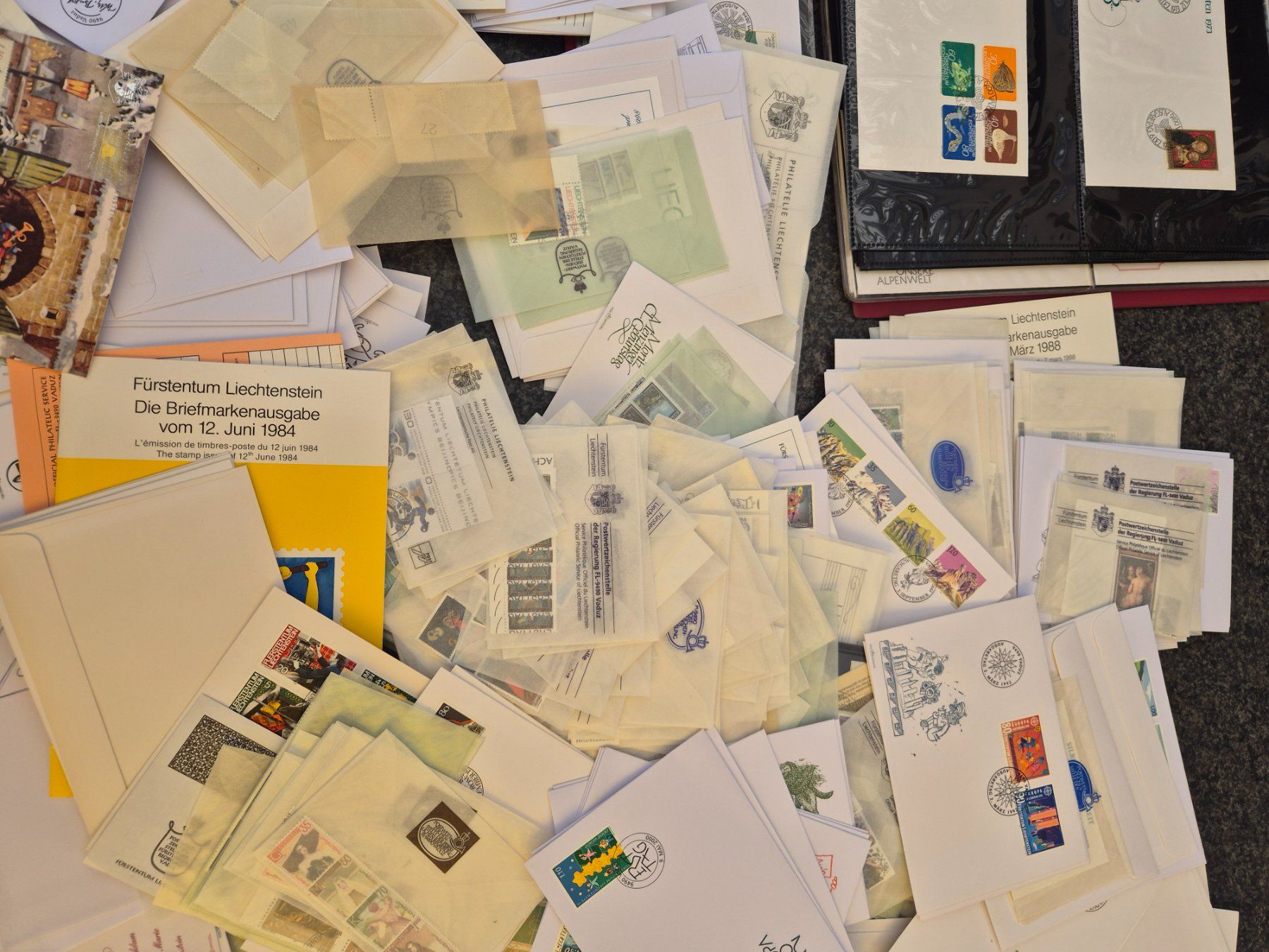 Alle Briefmarken: FL-Briefmarken grosse Sammlung bis 2007 Zustand gem.Bilder – Gebraucht aus Oberuzwil von ceeg7 3