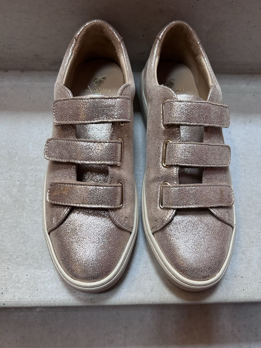 Bobbies Chaussures femmes: Bobbies Paris Sneaker Gold 39 – D'occasion à Winterthur par seri_bo 5