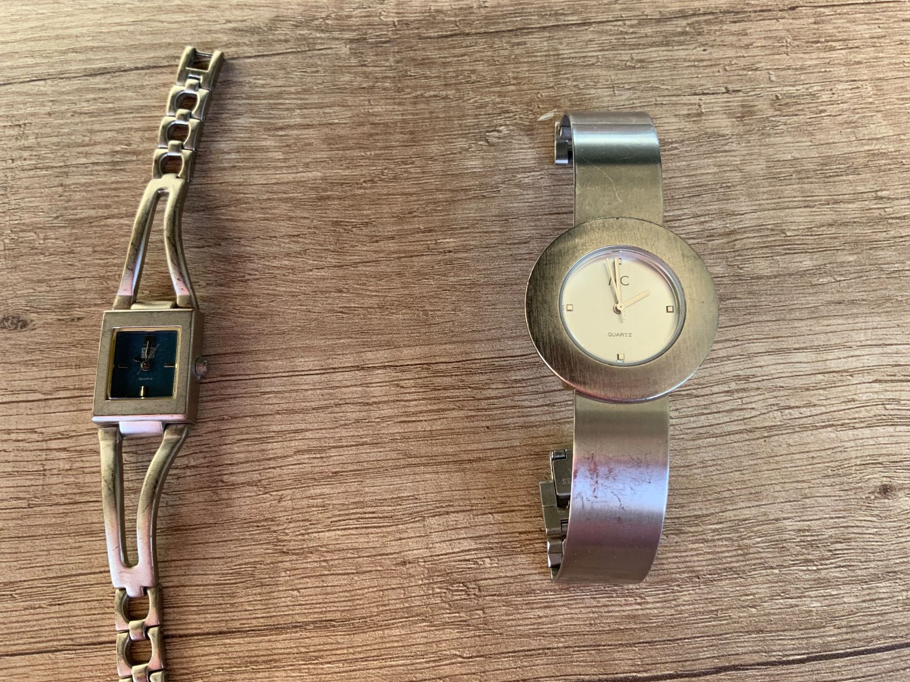 Orologi: Uhren – Usato da Schübelbach venduto da S1CH 1