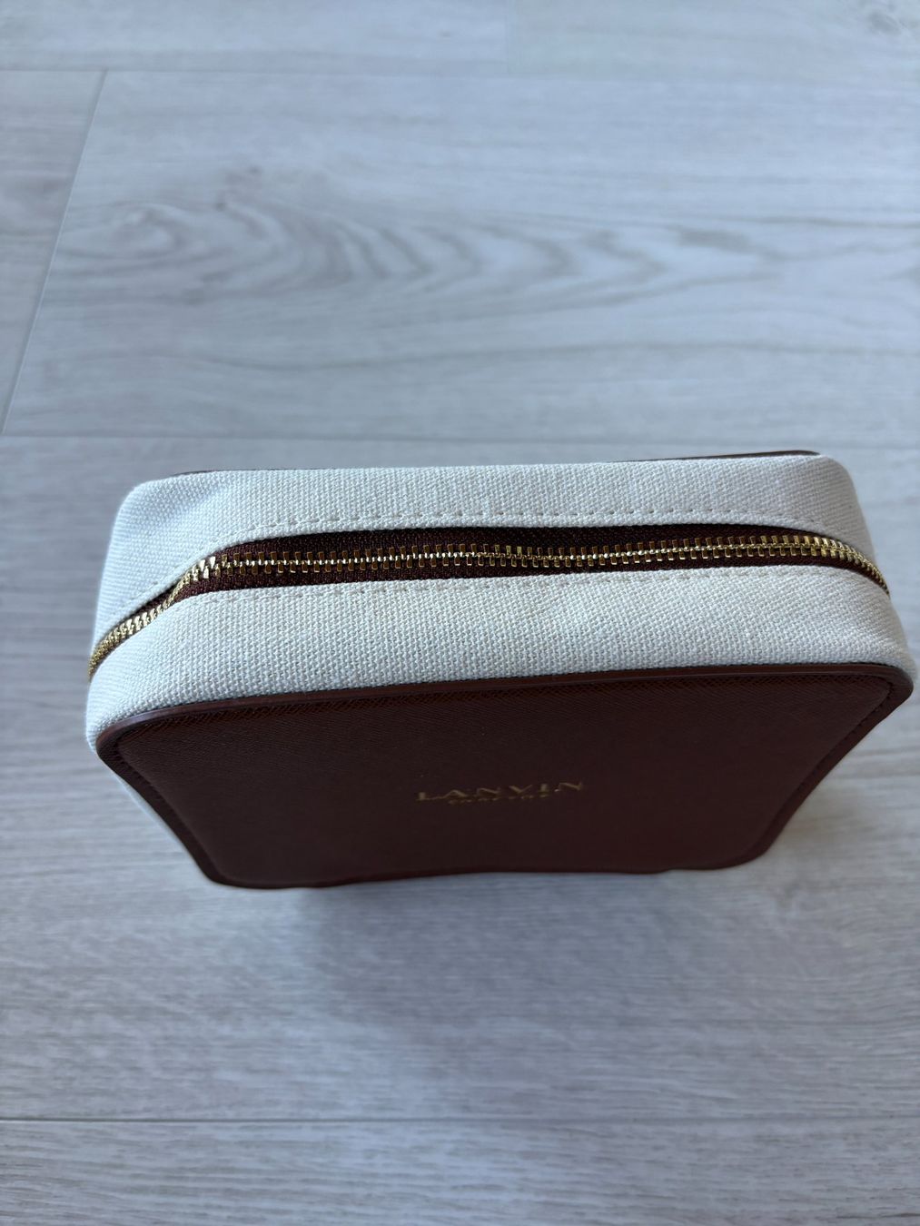 Lanvin Custodie per cosmetici: Necessaire Lanvin mit Inhalt – Nuovo (secondo la descrizione) da Mühleberg venduto da cupra80 1