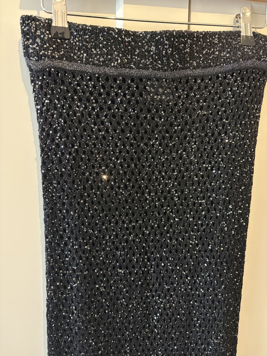H&M Gonne: H&M silk blend sequins maxi skirt – Usato da Nyon venduto da My_wardrobe 2