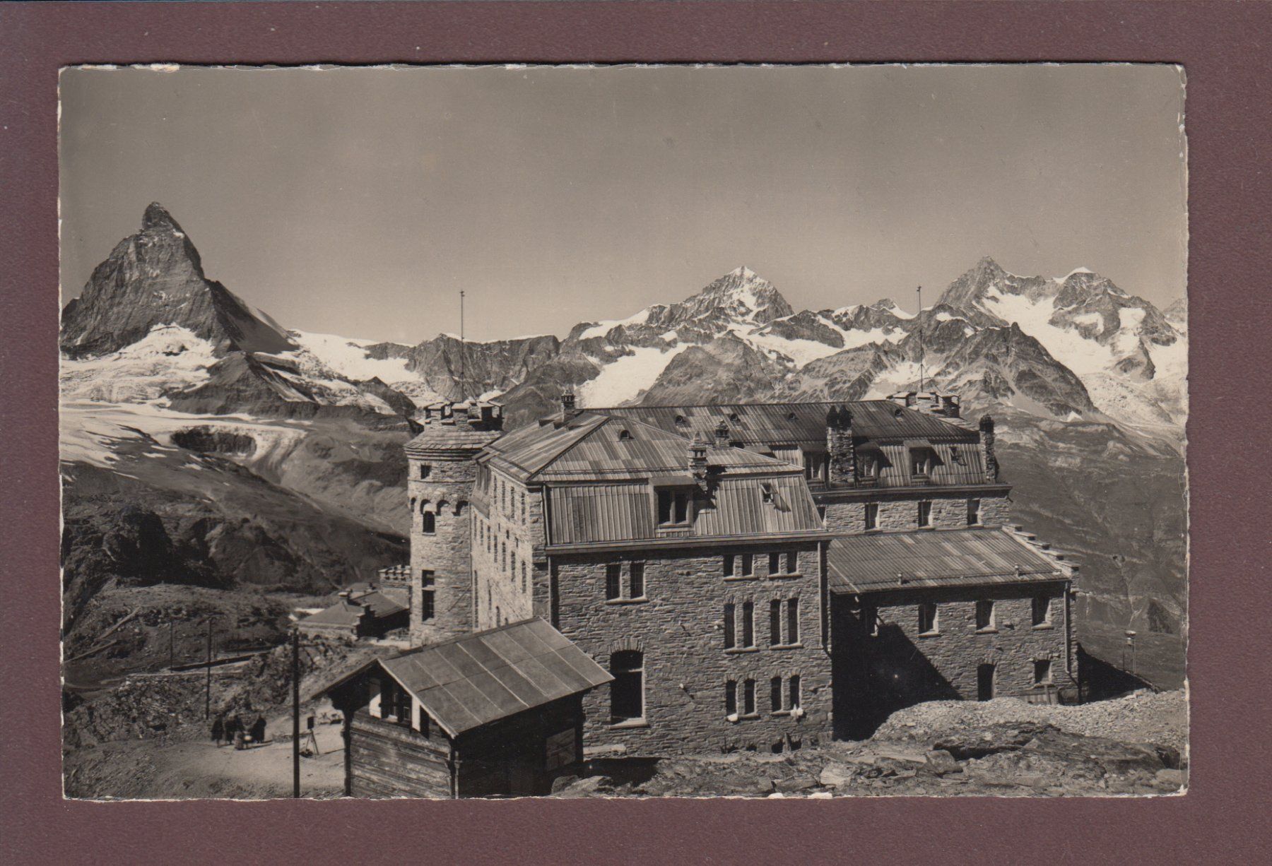 Cartoline postali: GORNERGRAT - Kulm-Hotel - Matterhorn – Usato da Pully venduto da nicecards
