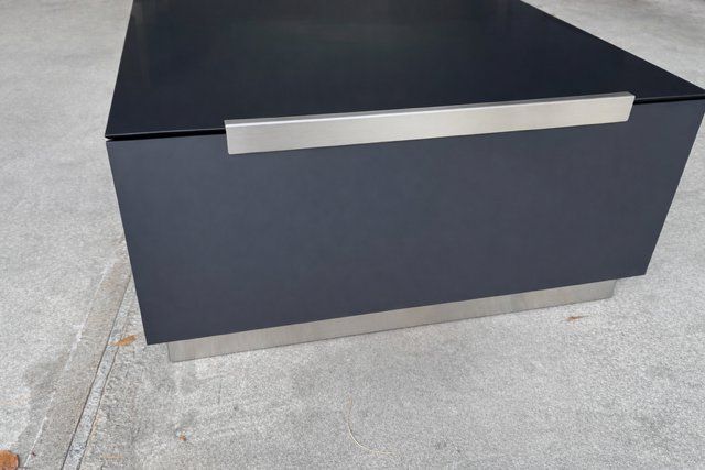 Tavoli: Table basse Munari avec 2 tirroires intégrés – Usato da Coppet venduto da HDShop 3