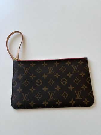Louis Vuitton Neverfull Pochet
