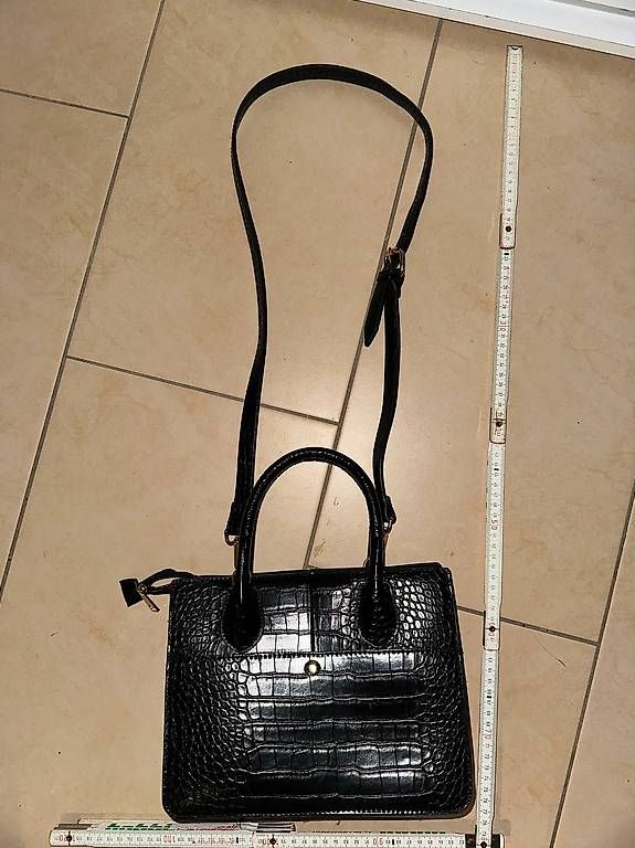 Sacs femmes: Even&Odd Umhänge- / Handtasche – D'occasion à Schlieren par S_Dragon 2