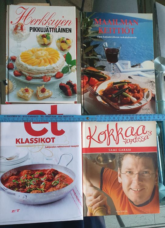 Kochen und Backen 5 Bücher in finnischer Sprache Suomi (Neu (gemäss ...