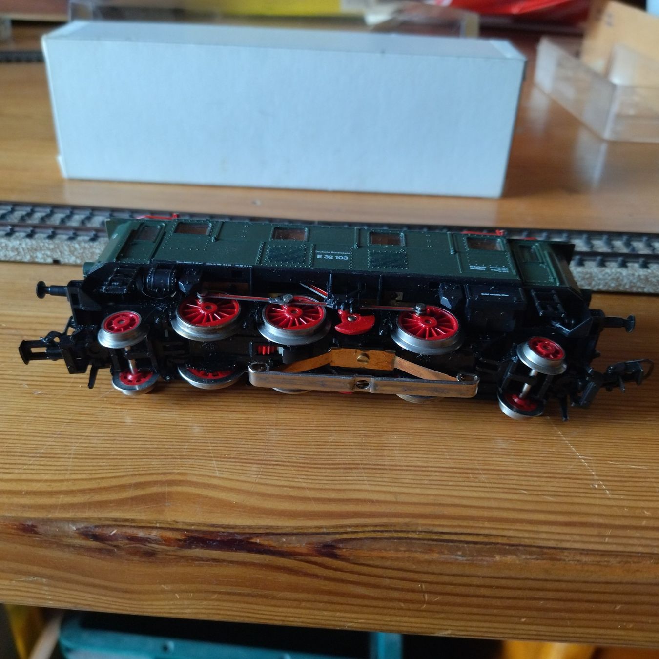 Roco Modellini di ferrovie: Roco Lok E32 103 (838) – Usato da Basel venduto da BeanieUp 4