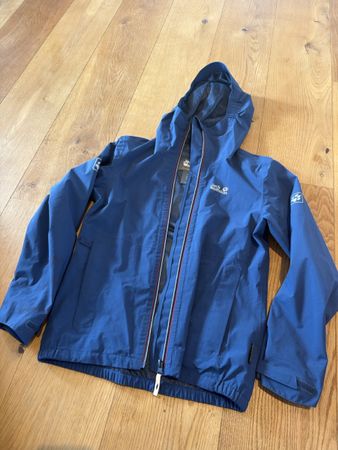 Regenjacke Jack Wolfskin Grösse 140