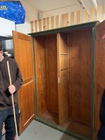 Alter Bauernschrank