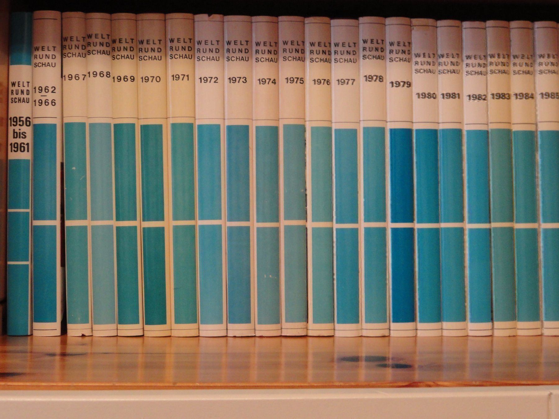 Libri: Weltrundschau 40 Bände – Usato da Winterthur venduto da Green-Future 1