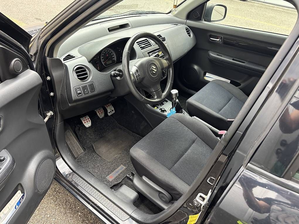 Suzuki Automobili: Suzuki Swift 1.3 4WD – Usato da Brunnen venduto da drummerface 2