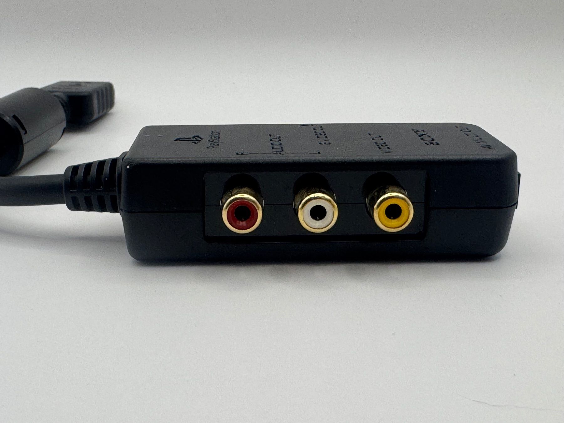 Unità & Adattatore: PlayStation 2 Offizieller RCA AV Adapter – Usato da Bettlach venduto da awi_7jcb 1