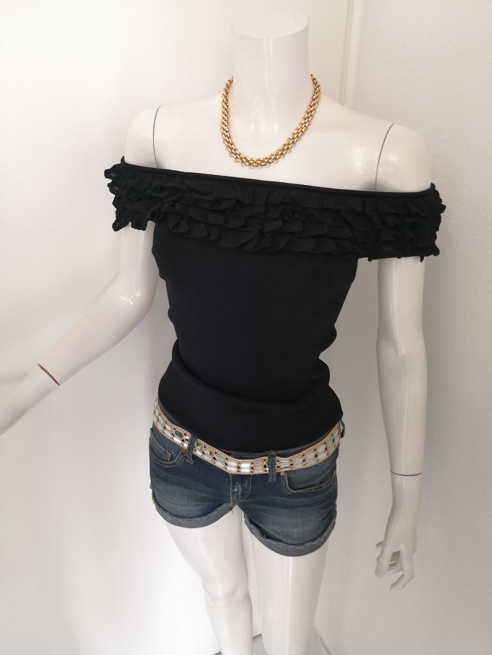 Mango Top: 🤩MANGO STRICK-TOP SCHWARZ MIT VOLANTS – Nuovo (secondo la descrizione) da Olten venduto da Naja-Twins-Twins 7