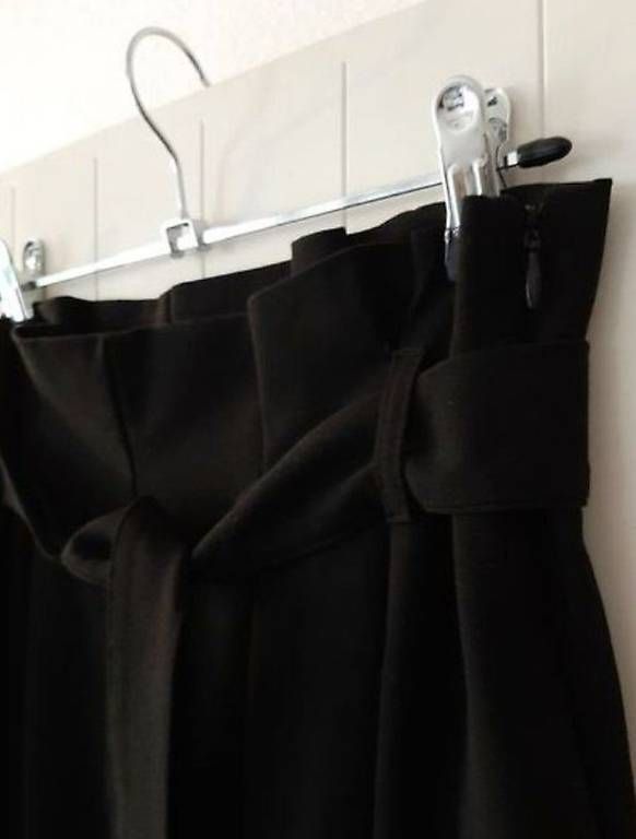 Pantaloni: Culotte Hose schwarz – Usato da Basel venduto da acrettenand 2