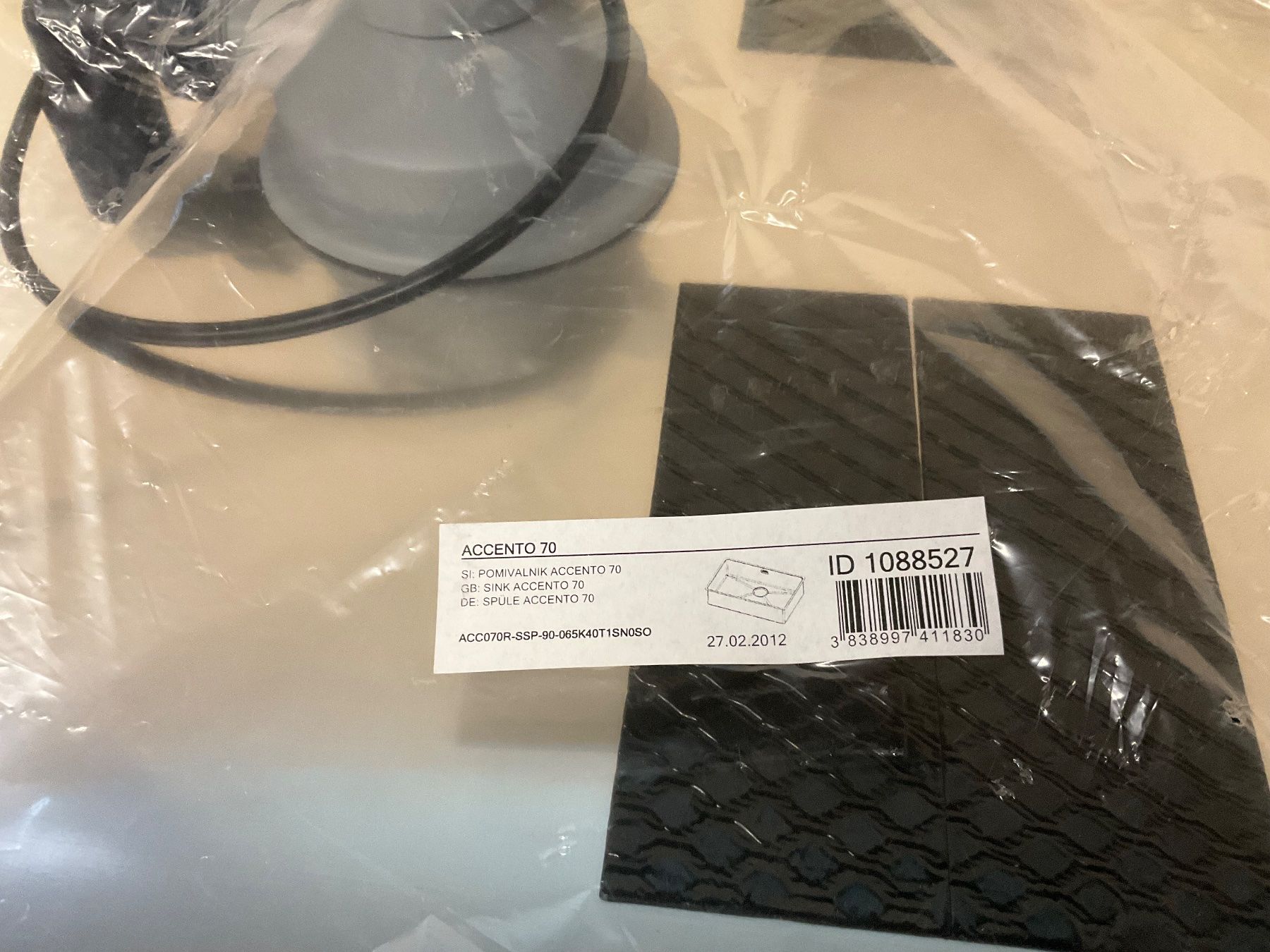 Suter Spülbecken & Waschbecken: 882 Suter Spülbecken Accento 70 aus Liquidation – Neu und originalverpackt aus Derendingen von Meisterstuecke 8