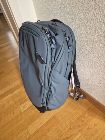 Travel Backpack 45L + accessoires 