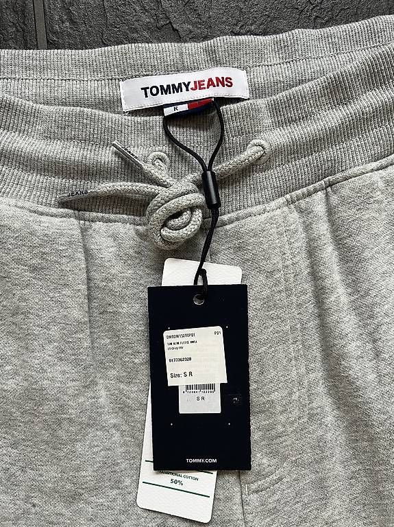 Pantaloni: Tommy Jeans Jogginghose Grösse S NEU – Nuovo e nell'imballaggio originale da Altendorf venduto da Moto1 1