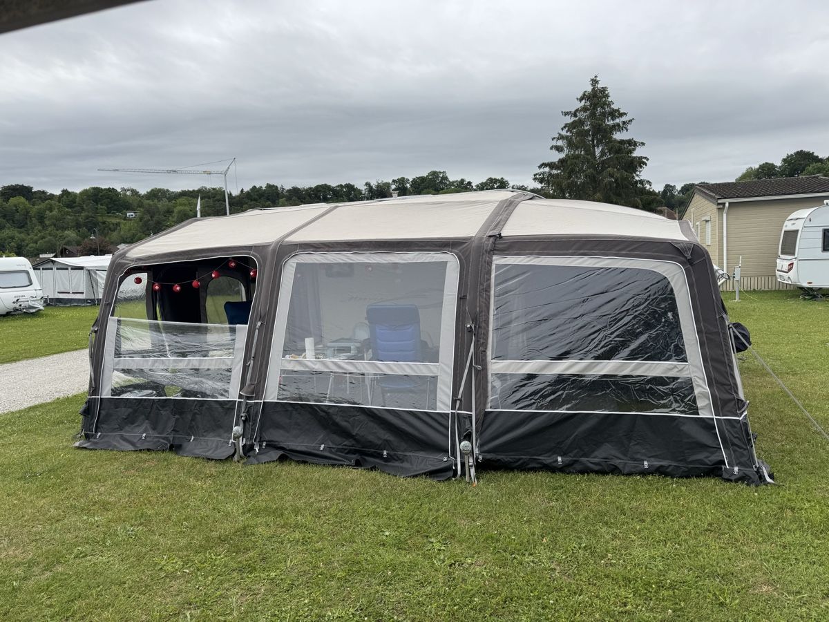 Dometic Tentes: Luftvorzelt Dometic – D'occasion à Tafers par n.stritt