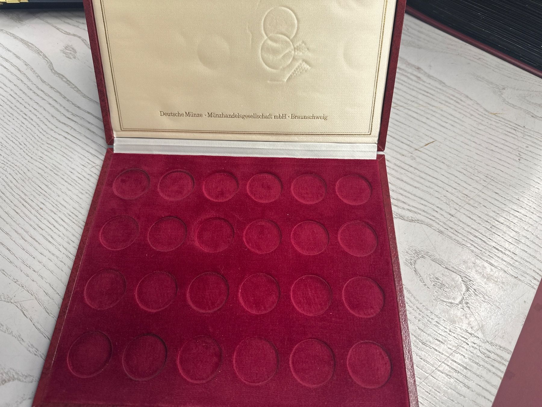 Accessori: 4 versch. Münzboxen – Usato da Herisau venduto da herau 8