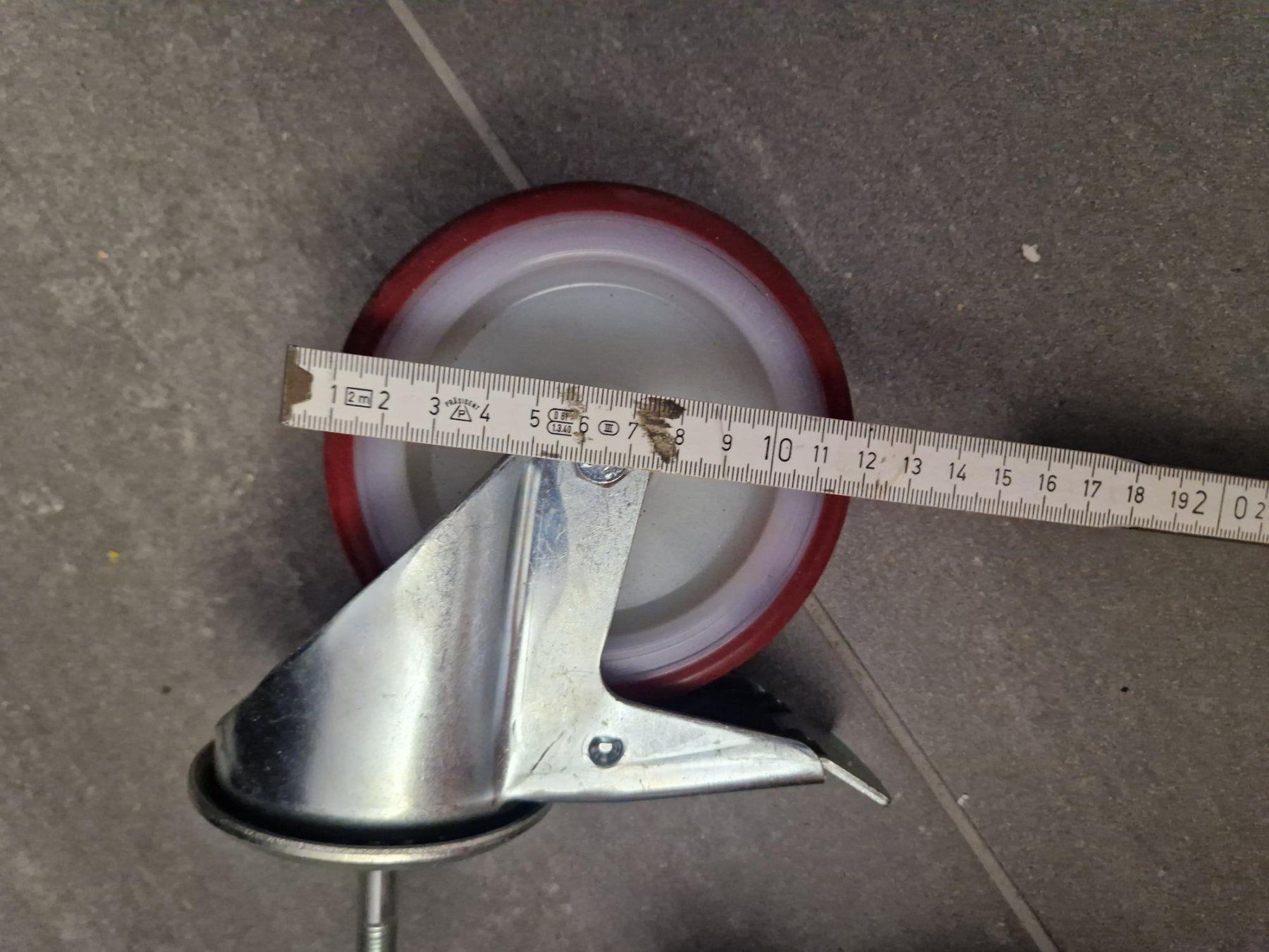 Altro per stoccaggio & trasporto: 2 Lenkrollen mit Gewindestift 100 mm Durchmesser neu – Nuovo (secondo la descrizione) da Möhlin venduto da rg9_lg6n 2