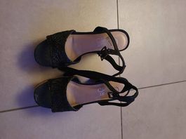 Scarpe con zeppa