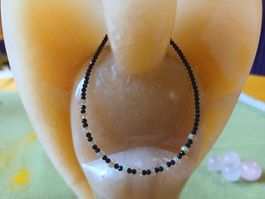 Sehr edles Spinellarmband mit edlen Opalen